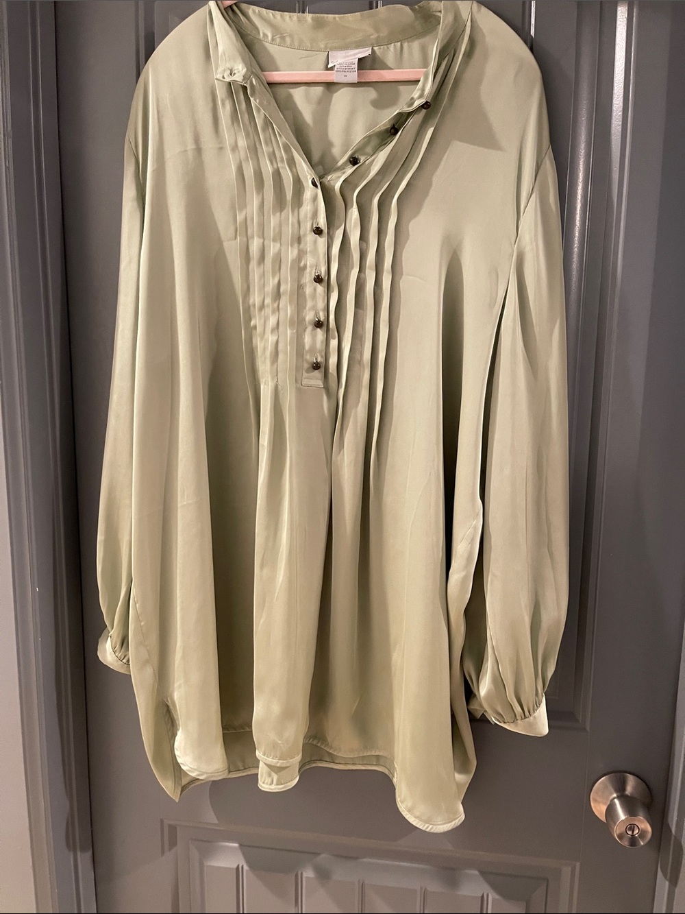 Soft Surroundings Light Sage Pleated Button-Front Blouse